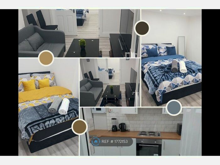 3 Bedroom Terraced House To Rent In Orlop Street, London, SE10