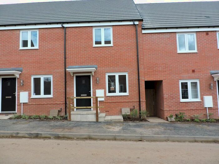 2 Bedroom Town House To Rent In Nicholson Close, Redhill, NG5