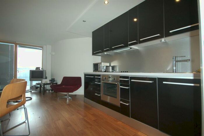 2 Bedroom Apartment To Rent In West Point, City Centre, LS1