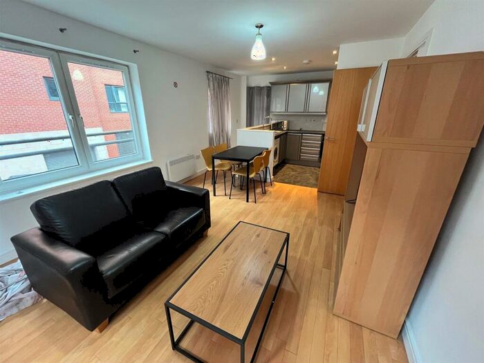 2 Bedroom Apartment To Rent In Meadow View, Naples Street, Manchester, M4