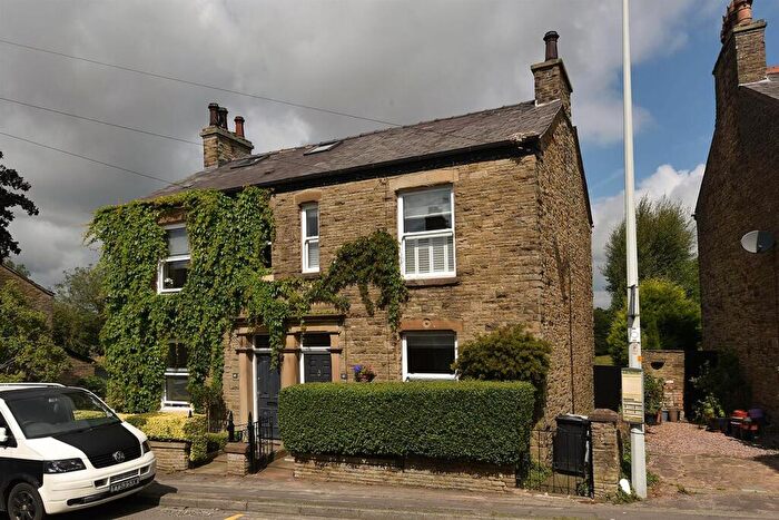 3 Bedroom Semi-Detached House For Sale In Rainow Road, Macclesfield, SK10