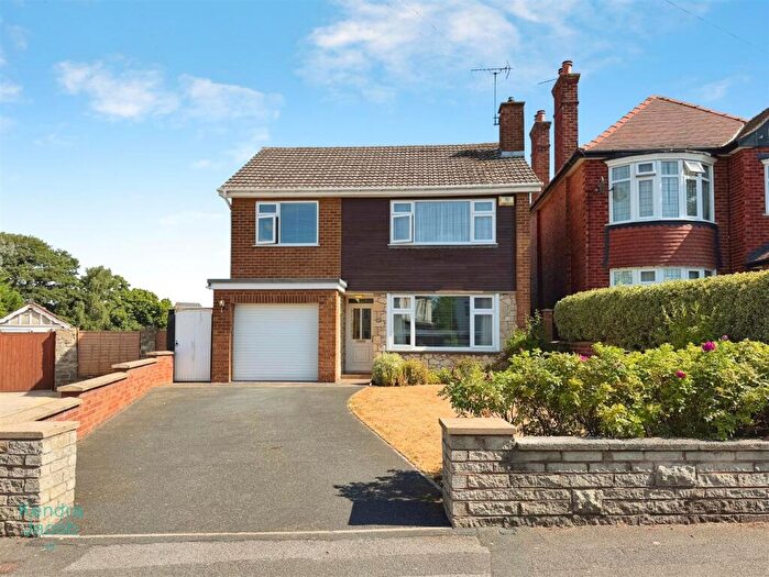 3 Bedroom Detached House For Sale In The Baulk, Worksop, S81