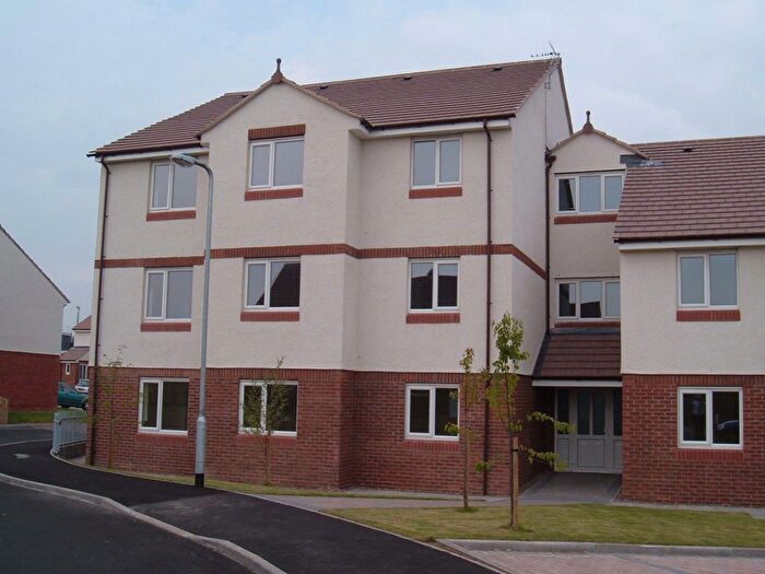 2 Bedroom Flat To Rent In Argyll Drive, Harraby, Carlisle, CA1