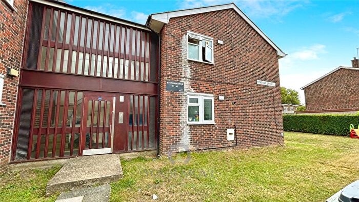 1 Bedroom Flat To Rent In Eynsham Drive, London, SE2