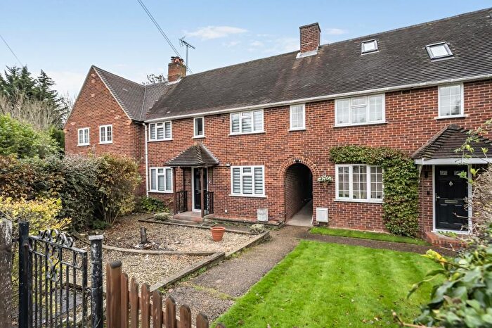 3 Bedroom Terraced House To Rent In Sunningdale, Berkshire, SL5