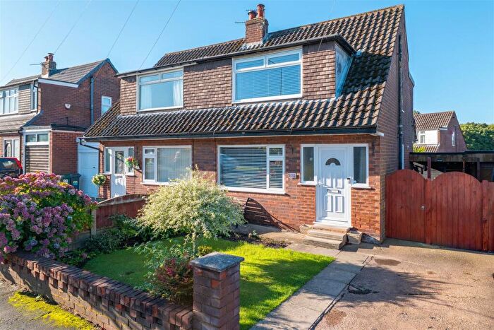 3 Bedroom Semi-Detached House To Rent In Collingwood Road, Chorley, PR7