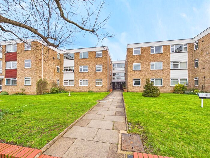 1 Bedroom Flat For Sale In Hurstborne Priors, Harewood Road, South Croydon, CR2