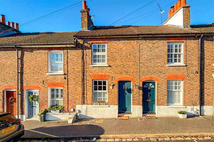 3 Bedroom Terraced House For Sale In Portland Street, St. Albans, Hertfordshire, AL3