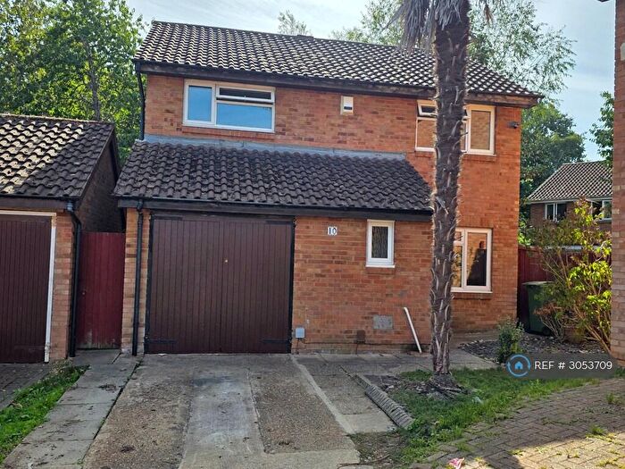 4 Bedroom Detached House To Rent In Wakefield Close, Neath Hill, Milton Keynes, MK14