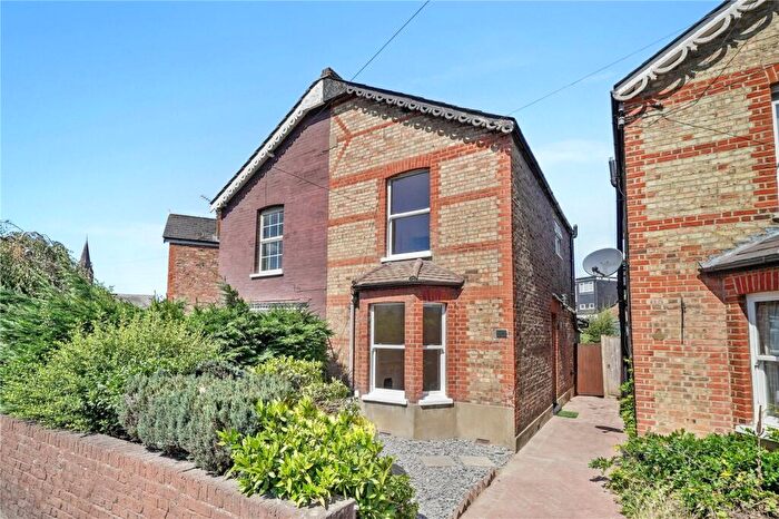 3 Bedroom Semi-Detached House For Sale In Acre Road, Kingston Upon Thames, KT2