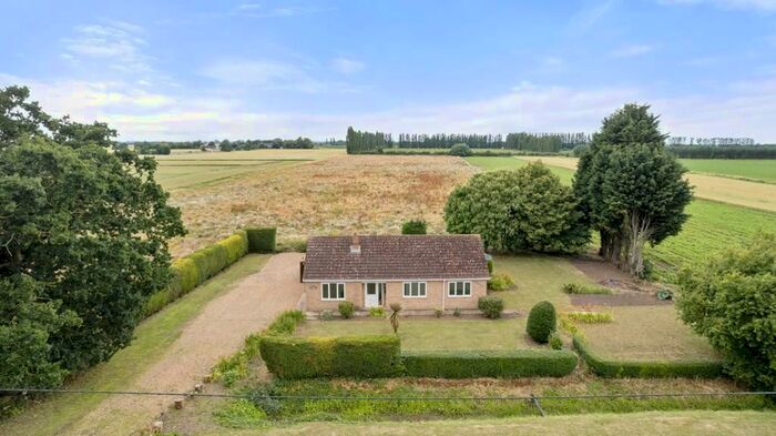 3 Bedroom Detached Bungalow For Sale In Richmond View, Cattle Dyke, Gorefield, Cambridgeshire, PE13