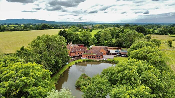 6 Bedroom Detached House For Sale In Malswick, Newent, GL18