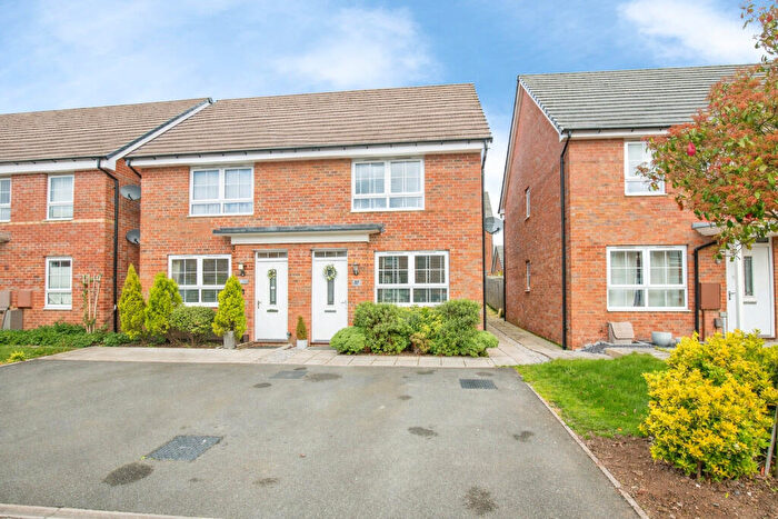 2 Bedroom Semi Detached House For Sale In Flower Garden Drive, Nuneaton, CV10