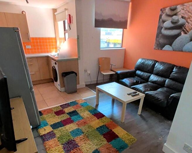 2 Bedroom Apartment To Rent In Flat B Porterbrook Apartments, Broomhall Street, S3