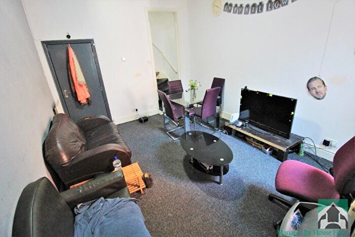4 Bedroom Terraced House To Rent In Bristol Road, Birmingham, B29