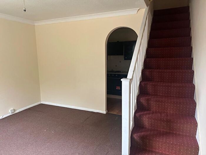 1 Bedroom Terraced House To Rent In A Tudor Road, Hayes, UB3