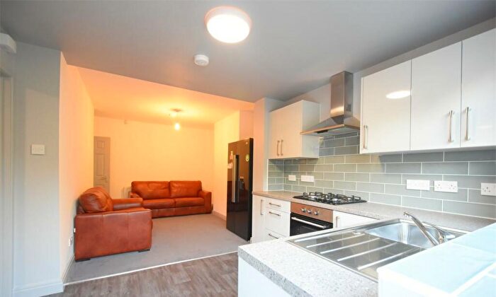 5 Bedroom Terraced House To Rent In Lodgehill Road Selly Oak, B29