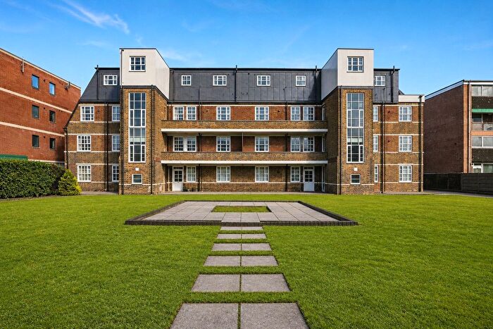 2 Bedroom Flat To Rent In Tavistock Road, Croydon, CR0