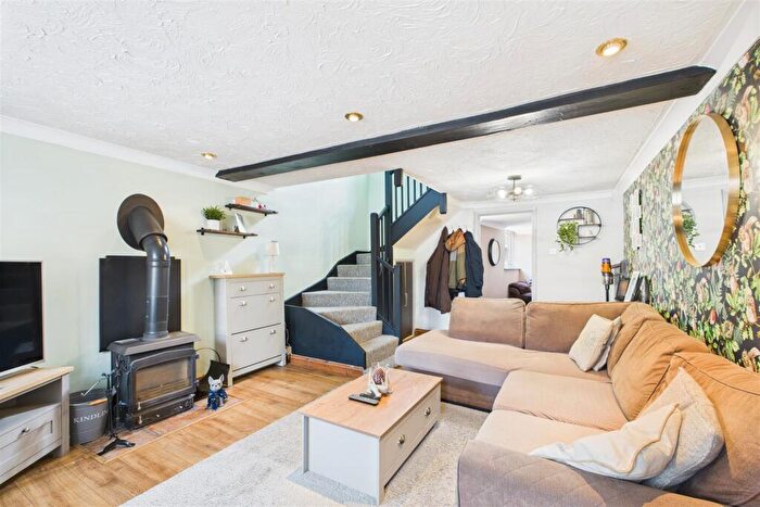 2 Bedroom Cottage For Sale In St. Giles Lane, Thetford, IP24