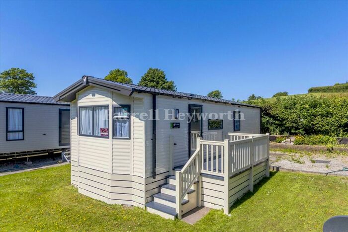 2 Bedroom Property For Sale In Bottomdale Road, Slyne, Lancaster, LA2