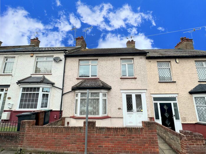 3 Bedroom Terraced House To Rent In Park Avenue, Northfleet, Gravesend, Kent, DA11
