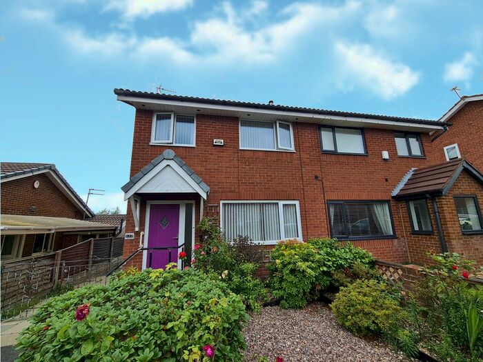 3 Bedroom Semi-Detached House To Rent In Ronaldsway, Preston, PR1