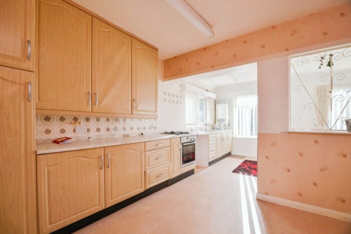 2 Bedroom Bungalow For Sale In Linton Avenue, Marton-In-Cleveland, Middlesbrough, North Yorkshire, TS7