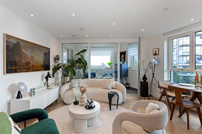 1 Bedroom Flat To Rent In Poplar High Street, London, E14