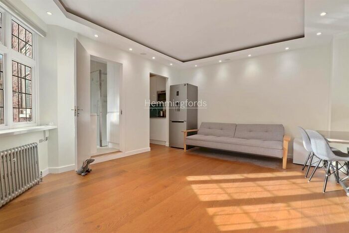 1 Bedroom Flat To Rent In Clare Court, Judd Street, Russell Square, WC1H