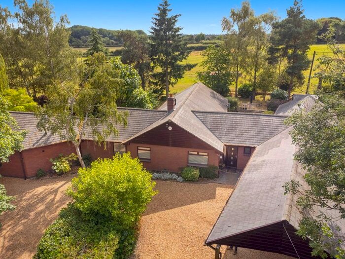 4 Bedroom Detached Bungalow For Sale In Sharnford Road, Aston Flamville, Hinckley, LE10