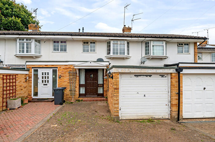 3 Bedroom Terraced House For Sale In Meadow Drive, Lindfield, Haywards Heath, RH16