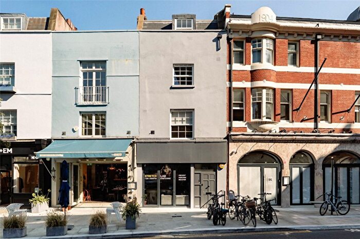 4 Bedroom Flat For Sale In Draycott Avenue, Chelsea, SW3