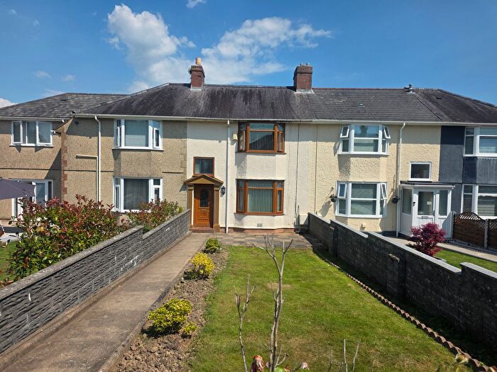 3 Bedroom Terraced House To Rent In Brondeg, Swansea, SA5