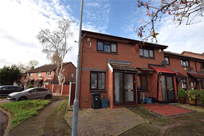 2 Bedroom End Of Terrace House To Rent In Crucible Close, Romford, RM6