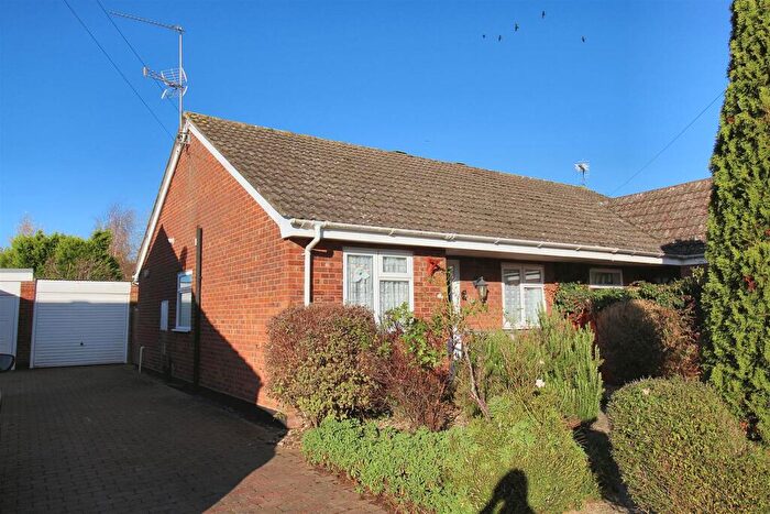 2 Bedroom Semi-Detached Bungalow For Sale In Sapwell Close, Aylsham, NR11