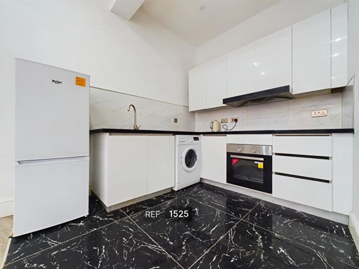 1 Bedroom Apartment To Rent In Whitefriargate, Hull, HU1