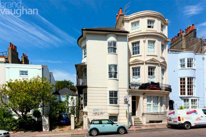 1 Bedroom Flat To Rent In Upper Rock Gardens, Brighton, East Sussex, BN2