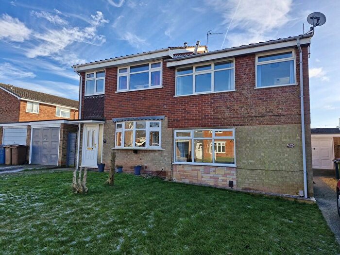 3 Bedroom Semi-Detached House To Rent In Wildwood Drive, Stafford, ST17