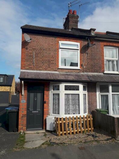 1 Bedroom Maisonette Flat To Rent In Cromer Road, Callowland, WD24