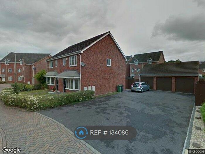 3 Bedroom Semi-Detached House To Rent In Mildenhall Way Kingsway, Quedgeley, Gloucester, GL2