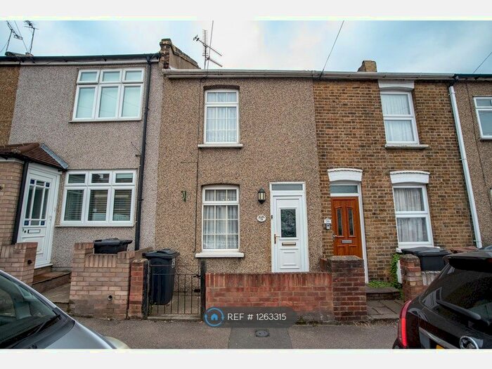3 Bedroom Terraced House To Rent In Gipsy Lane, Grays RM17