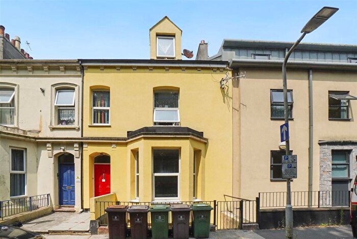 1 Bedroom Flat To Rent In Houndiscombe Road, Plymouth, PL4
