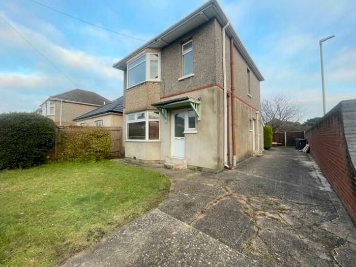 3 Bedroom House To Rent In Redhill, BH10