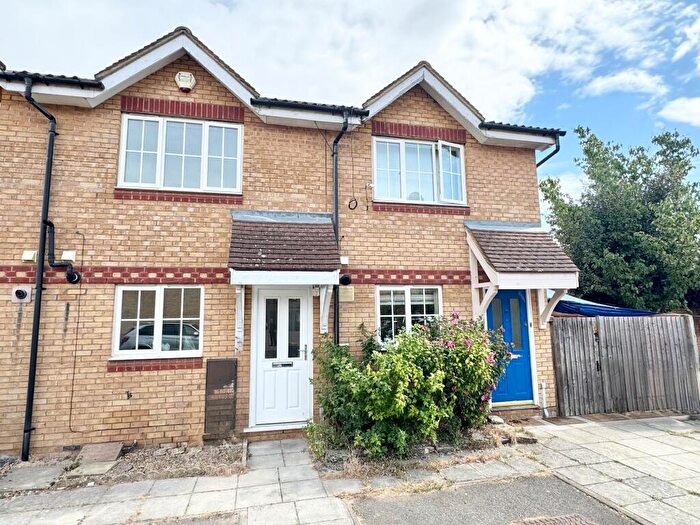 2 Bedroom Terraced House To Rent In Dorsey Drive, Bedford, MK42