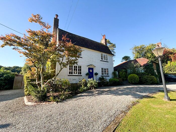 4 Bedroom Detached House For Sale In Main Street, Beckley, TN31