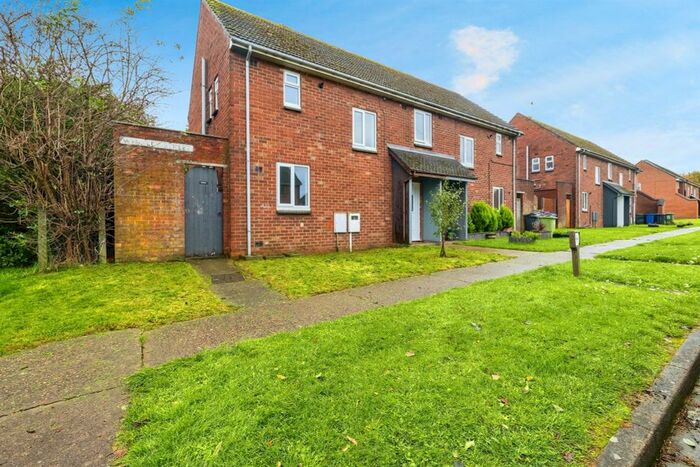 2 Bedroom Semi-Detached House For Sale In Whitley Street, Scampton, Lincoln, LN1