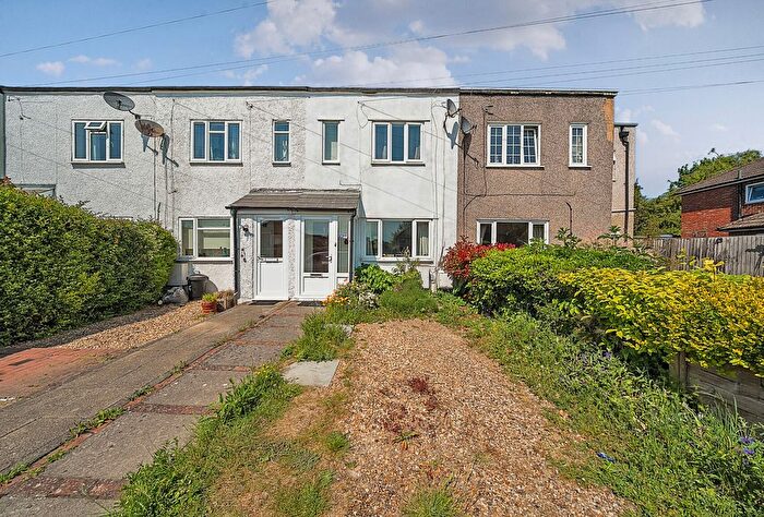 2 Bedroom Terraced House For Sale In Dynes Road, Kemsing, Sevenoaks, Kent, TN15