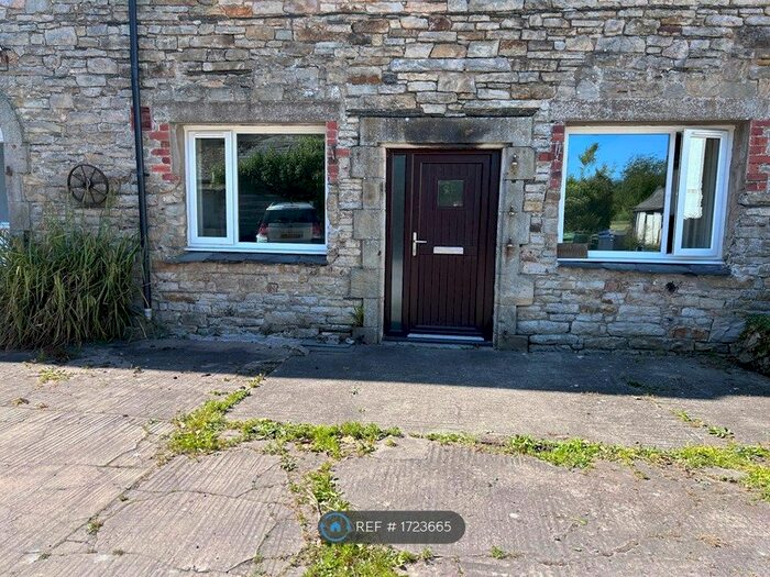 2 Bedroom Flat To Rent In Dubbsfarm, Cockermouth, CA13