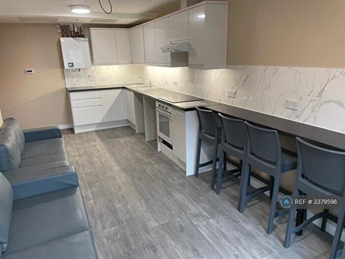 6 Bedroom Flat To Rent In Stokes Croft, Bristol, BS2