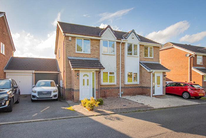 2 Bedroom Semi-Detached House For Sale In Sandbach Close, Oakwood, DE21